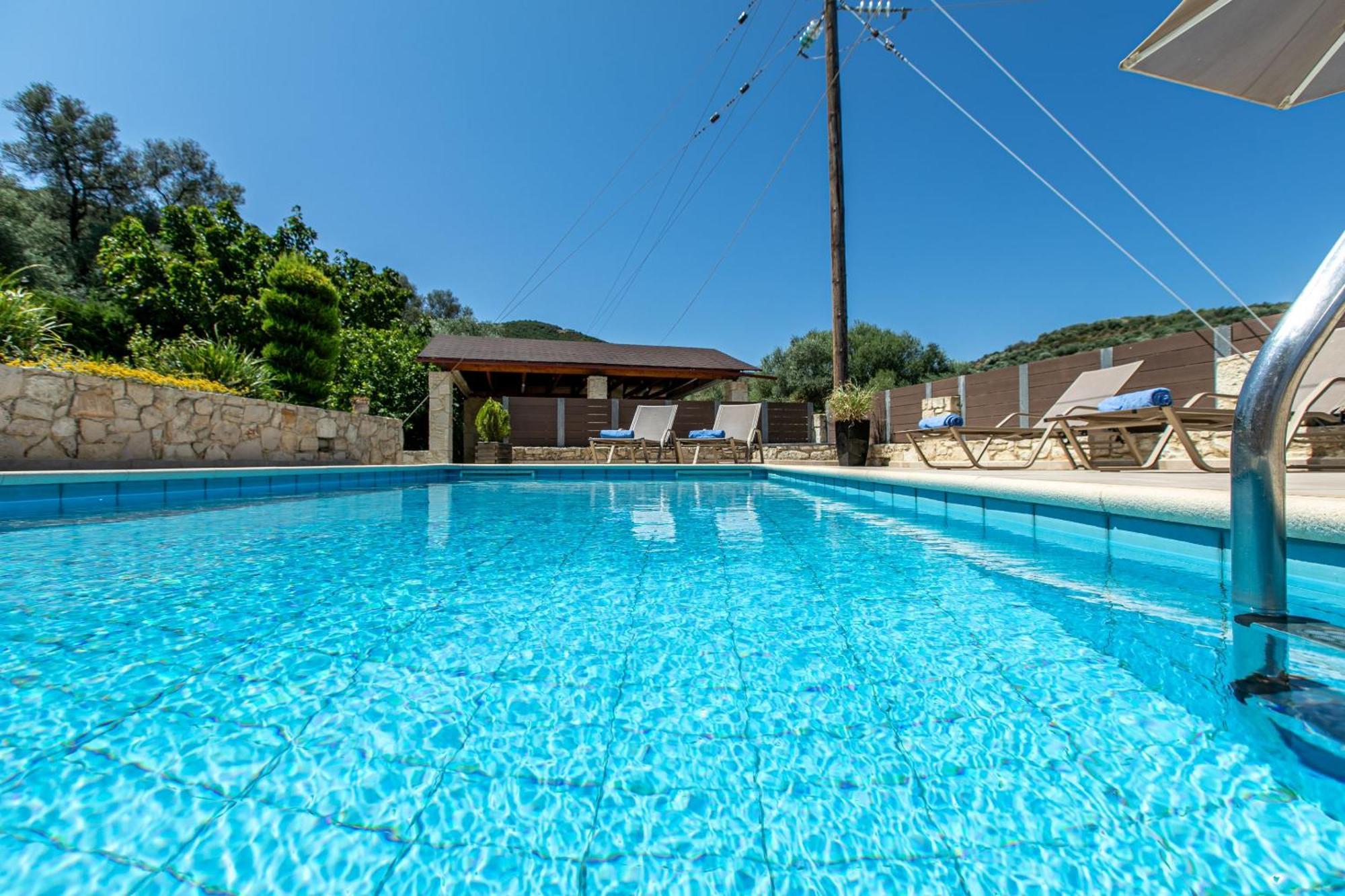 Villa Neaira Vatolakkos  외부 사진