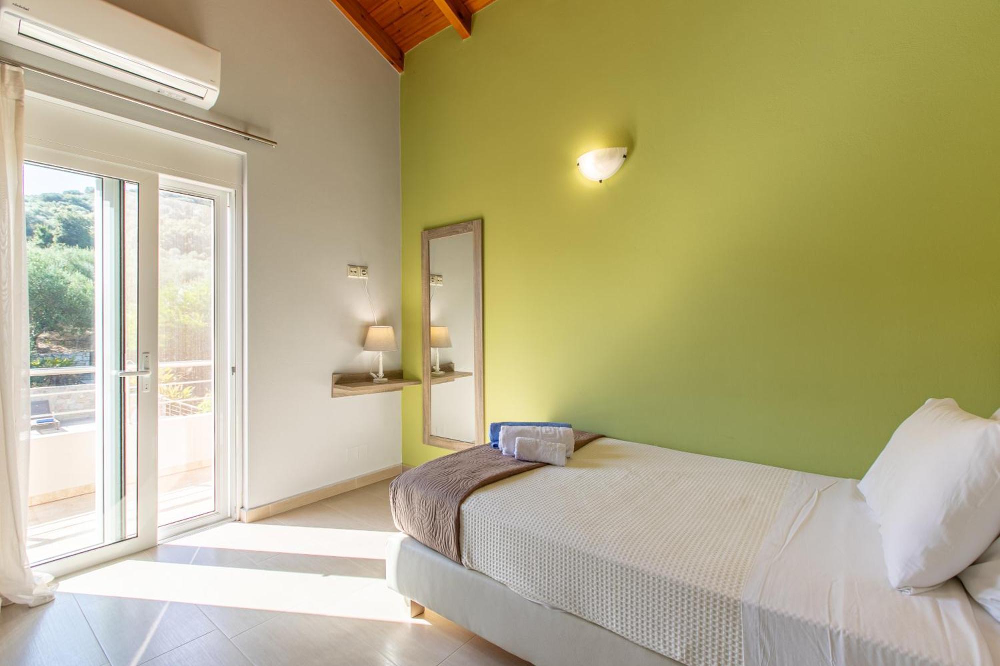 Villa Neaira Vatolakkos  외부 사진