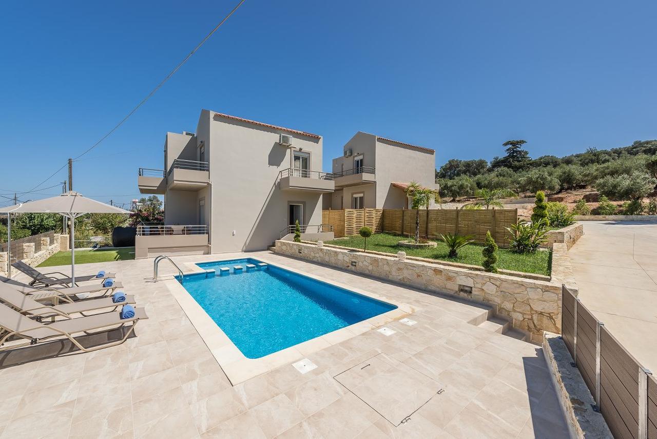 Villa Neaira Vatolakkos  외부 사진