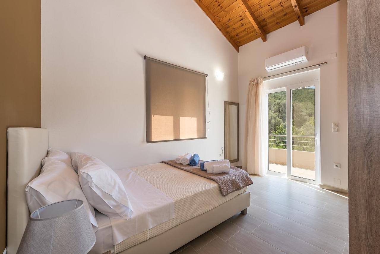 Villa Neaira Vatolakkos  외부 사진