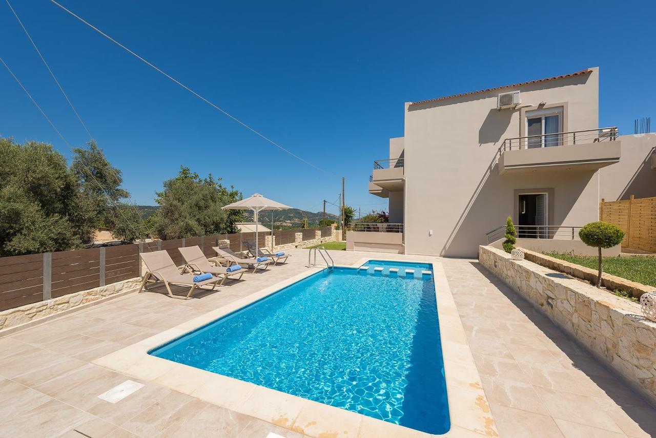 Villa Neaira Vatolakkos  외부 사진