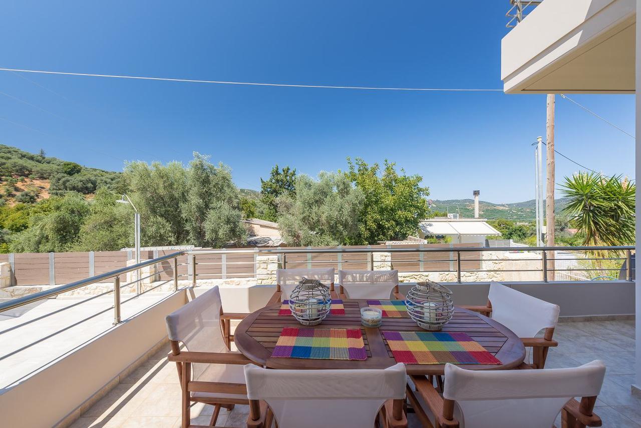 Villa Neaira Vatolakkos  외부 사진