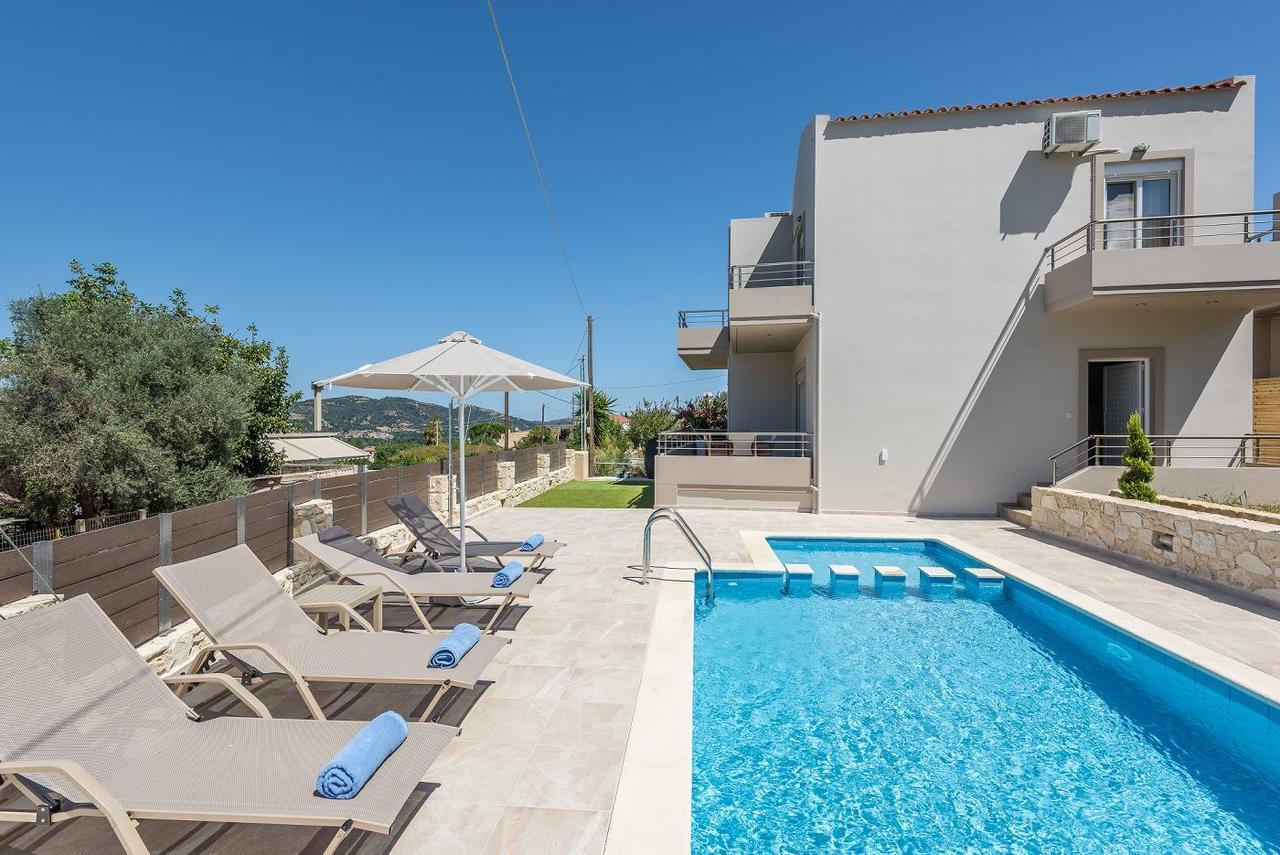 Villa Neaira Vatolakkos  외부 사진